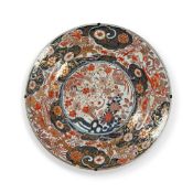 A LARGE IMARI CHARGER, EDO PERIOD, CIRCA 1680