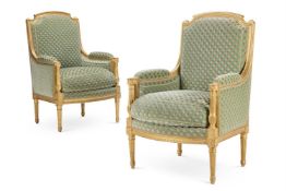 ‡ A PAIR OF LOUIS XVI GILTWOOD BERGÈRE ARMCHAIRS, CIRCA 1775