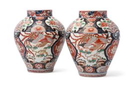 A PAIR OF JAPANESE IMARI VASES, EDO PERIOD