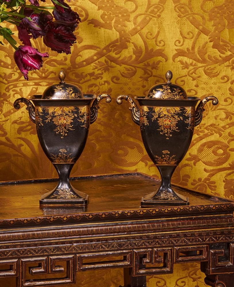 A PAIR OF TOLE PEINTE CHESTNUT URNS, CIRCA 1830