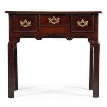 A GEORGE II MAHOGANY SIDE TABLE, MID 18TH CENTURY