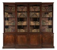A GEORGE III MAHOGANY BREAKFRONT LIBRARY BOOKCASE, CIRCA 1800