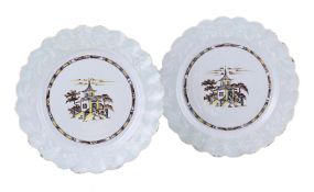A PAIR OF ENGLISH DELFT POLYCHROME CHINOISERIE PLATES, THIRD QUARTER 18TH CENTURY