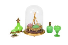 A PALAIS ROYALE STYLE GILT METAL DECORATIVE CENTRE PIECE, SECOND HALF 19TH CENTURY