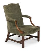 A GEORGE III MAHOGANY GAINSBOROUGH LIBRARY ARMCHAIR, CIRCA 1770