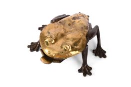A GILT BRASS, BRONZE AND IRON SPITTOON IN THE FORM OF A TOAD, 19TH OR EARLY 20TH CENTURY