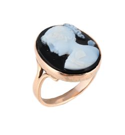 A VICTORIAN BANDED ONYX CAMEO OF PSYCHE