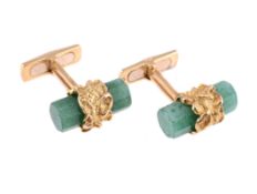 A PAIR OF AVENTURINE QUARTZ CUFFLINKS