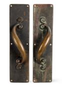 RUSSELL & ERWIN (AMERICAN, FD. 1849), A PAIR OF DOOR HANDLES, CIRCA 1920