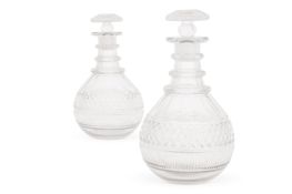 A PAIR OF CUT-GLASS CLUB-SHAPED DECANTERS AND STOPPERS, CIRCA 1825