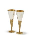 STUART DEVLIN, A PAIR OF SILVER AND SILVER GILT CHAMPAGNE FLUTES, LONDON 1969