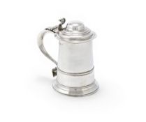 A GEORGE III SILVER LIDDED TANKARD, WILLIAM & JAMES PRIEST, LONDON 1770