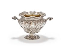 A WILLIAM IV SILVER PEDESTAL BOWL, CHARLES FOX II, LONDON 1833