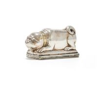 A SILVER PUG SNUFF BOX, MARK'S OBSCURED, 19TH CENTURY