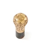 Y A GOLD MOUNTED AND TORTOISESHELL WALKING STICK, LATE 19TH CENTURY, UNMARKED