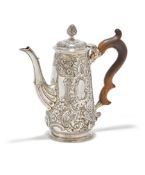AN IRISH SILVER COFFEE POT, DUBLIN MID 18TH CENTURY, HIBERNIA AND HARP MARKS ONLY