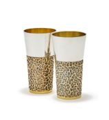 STUART DEVLIN, A PAIR OF SILVER AND SILVER GILT BEAKERS, LONDON 1967 AND 1968