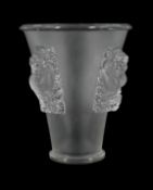 RENÉ LALIQUE (FRENCH, 1860-1945), 'SAINT-ÉMILION' VASE, DESIGNED 1942, POST 1945