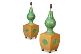 A PAIR OF GREEN AND GILT PAINTED WOOD CHINESE STYLE TABLE LAMPS, BY ANDREW ALLFREE (B.1956)