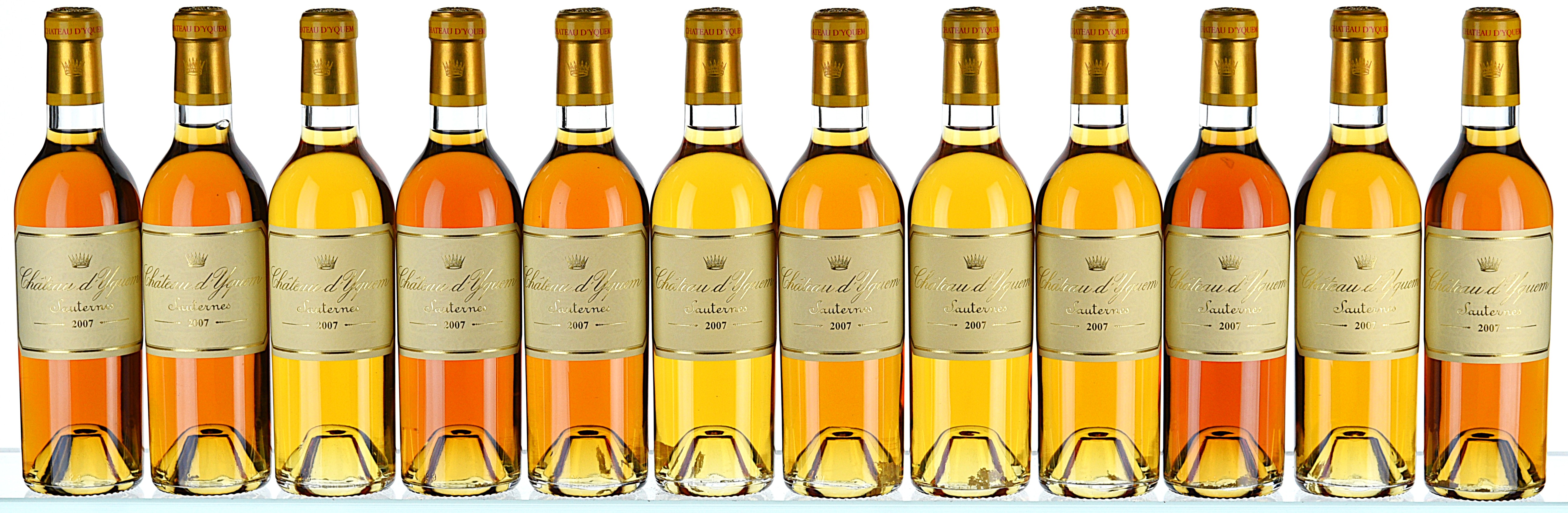 ß 2007 Chateau d'Yquem Premier Cru Superieur, Sauternes (Halves) - In Bond