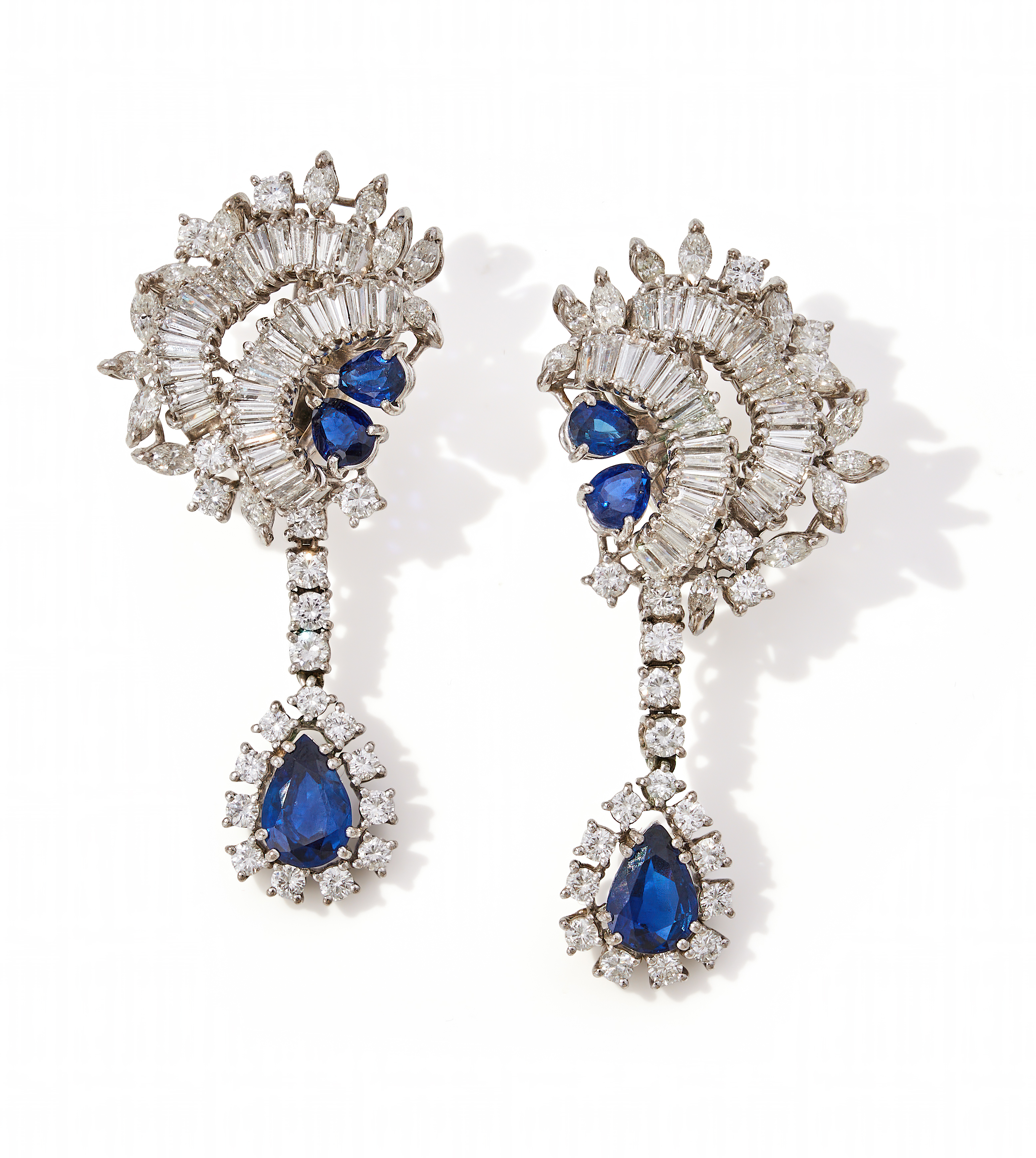 A PAIR OF SAPPHIRE AND DIAMOND EARRINGS