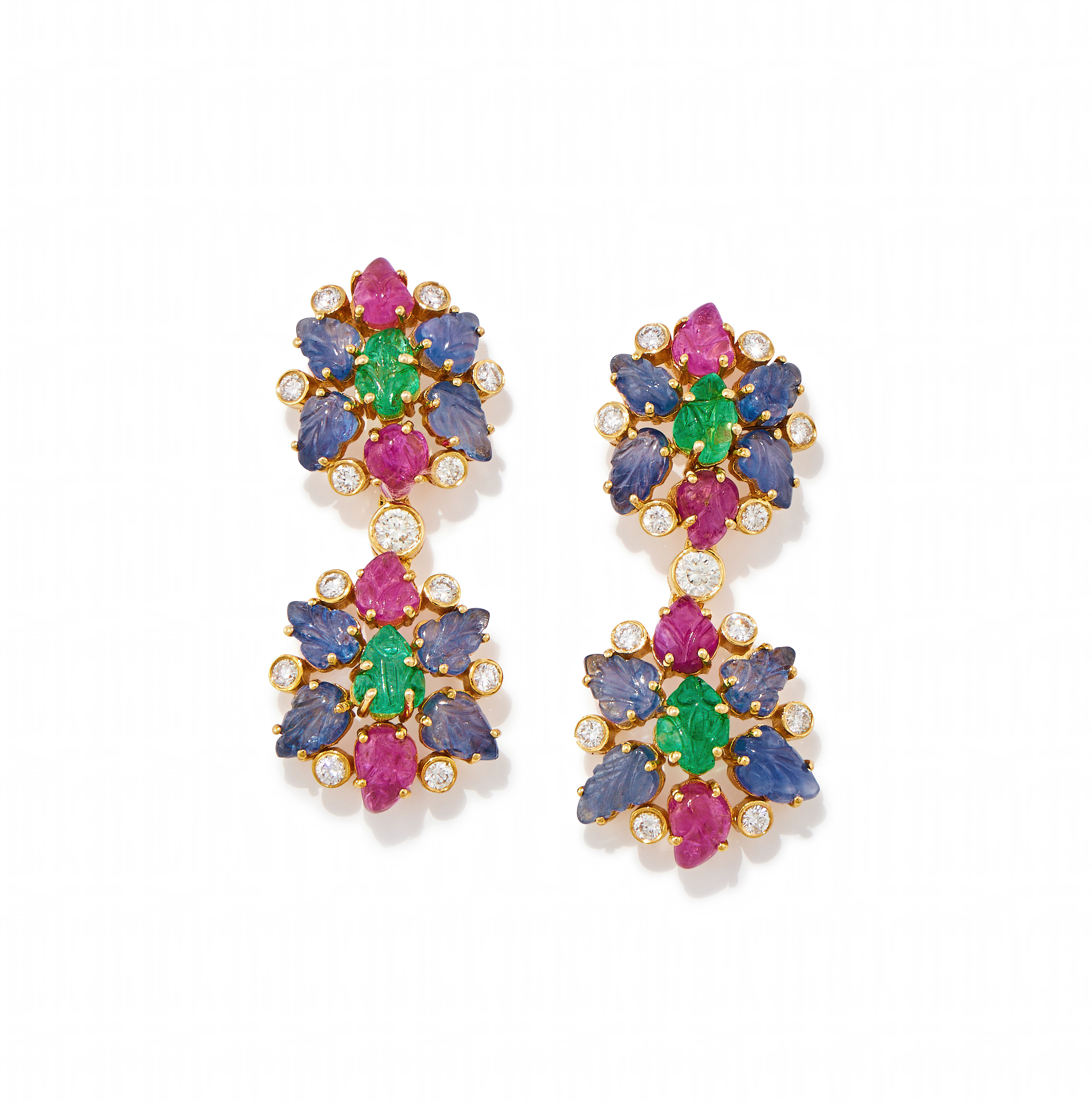 A PAIR OF CARVED GEM AND DIAMOND EARRINGS
