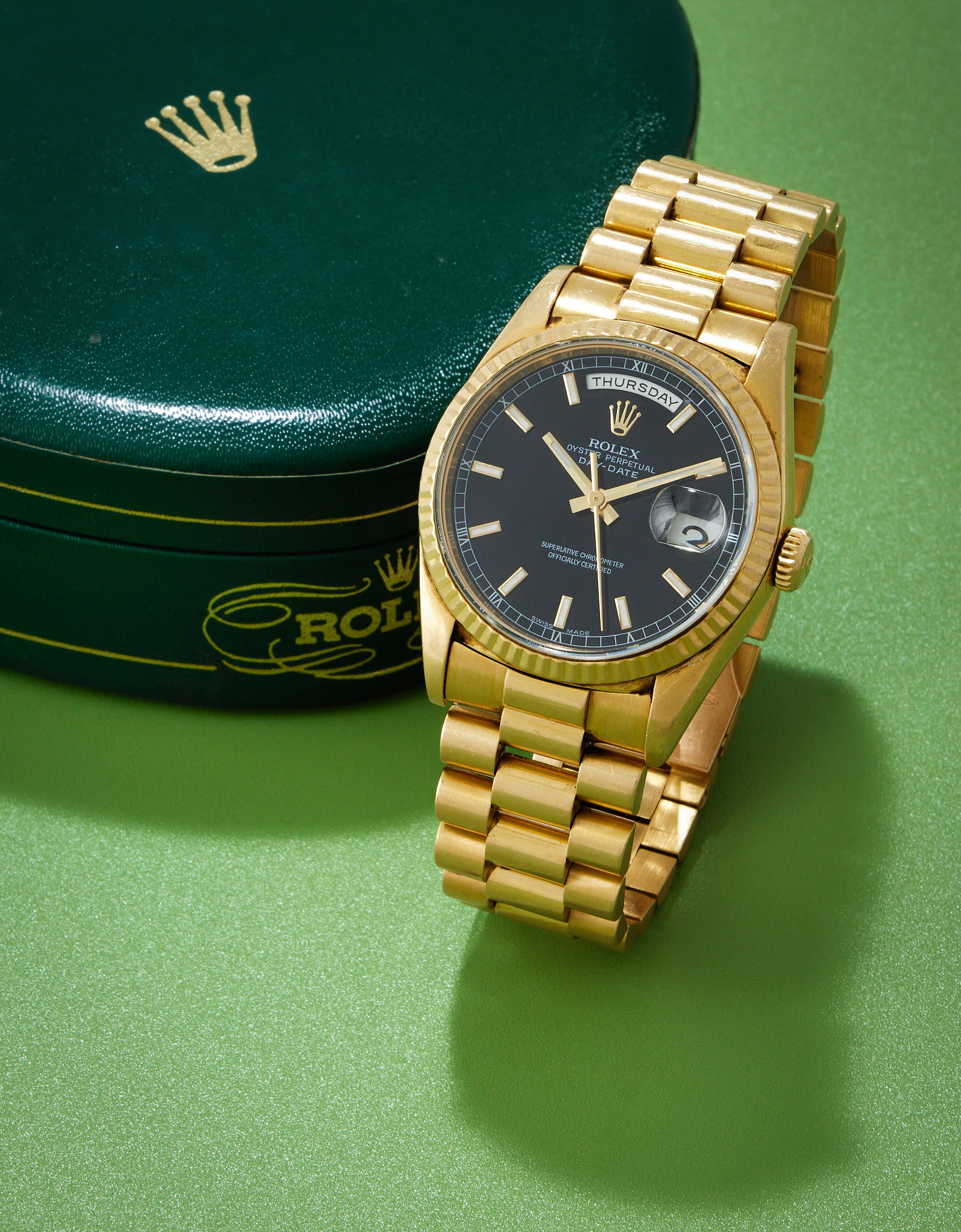 ROLEX, OYSTER PERPETUAL DAY DATE, REF. 18238, AN 18 CARAT GOLD BRACELET WATCH WITH DAY AND DATE