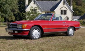 1987 Mercedes-Benz 300SL Registration Number: D576 FFB Chassis Number: WDB1070412A054932 Recorded