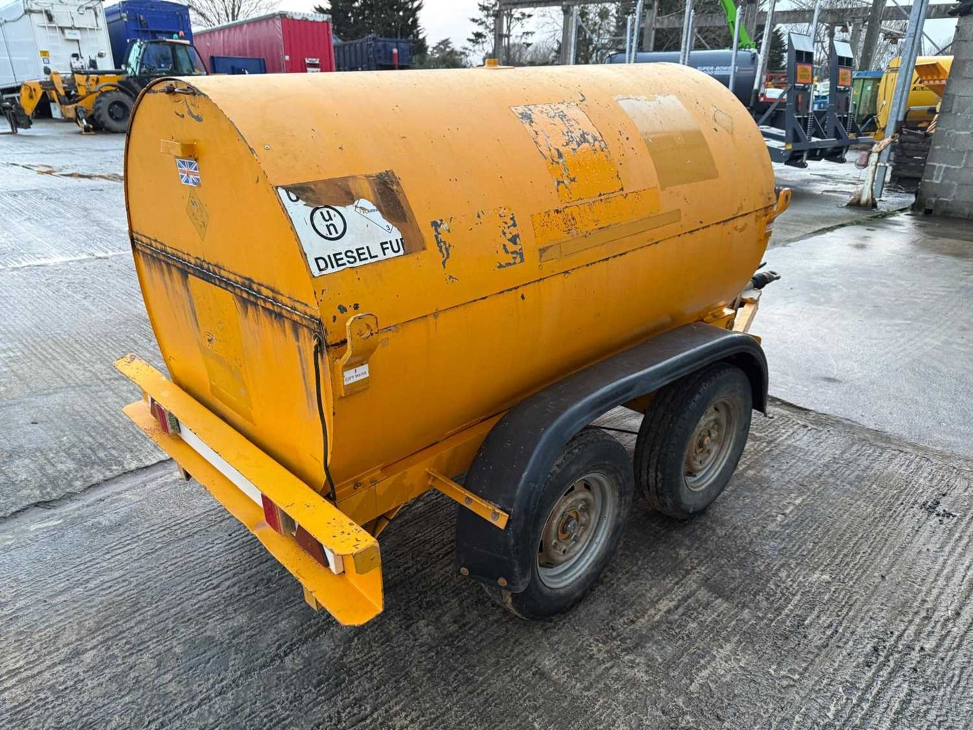 Twin Axle Bowser Trailer 950 Litre Bunded Fuel Tank With Electric Pump - Image 5 of 15