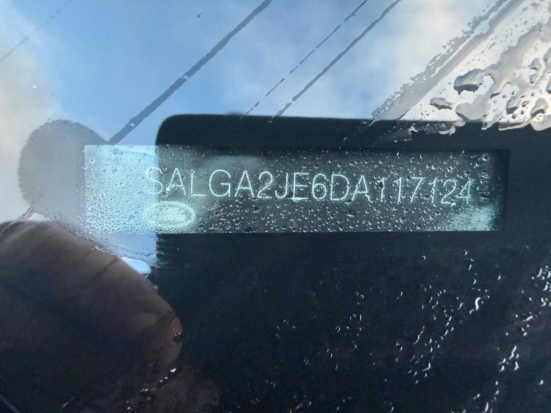 2013 Range Rover Autobiography , Auto-B SDV8, 4.4D Start/ Stop, Climate Control , Sat Nav, Blue toot - Image 32 of 32