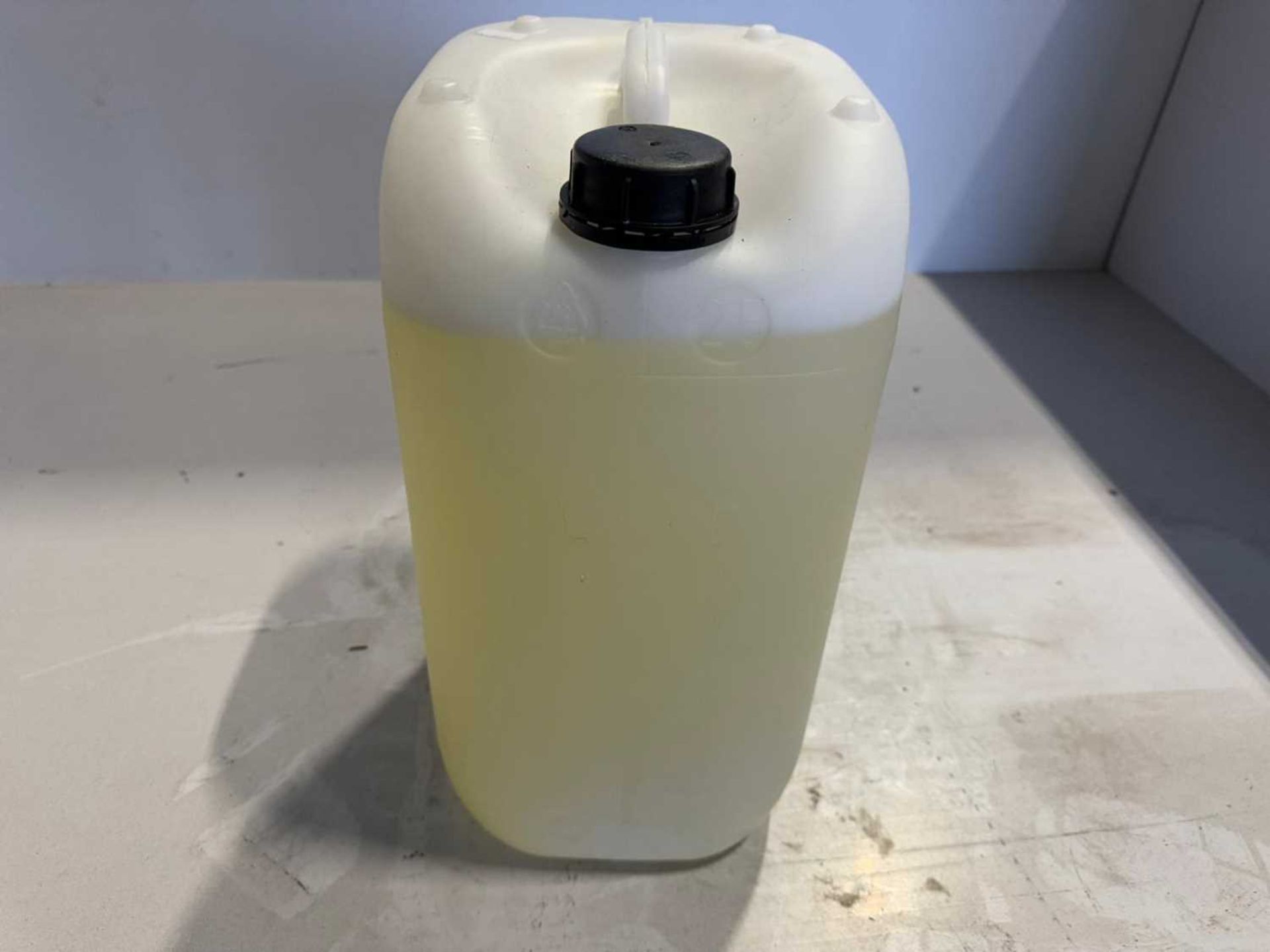Unused Pressure Wash Cleaner 10 Traffic Film Remover - Image 3 of 5