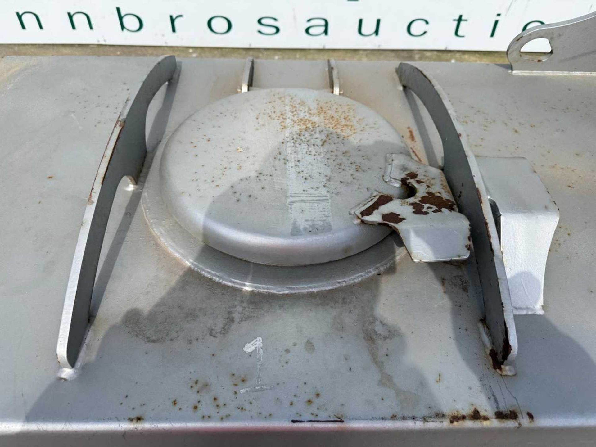 Used Site Fuel Tank Bowser - Image 10 of 11