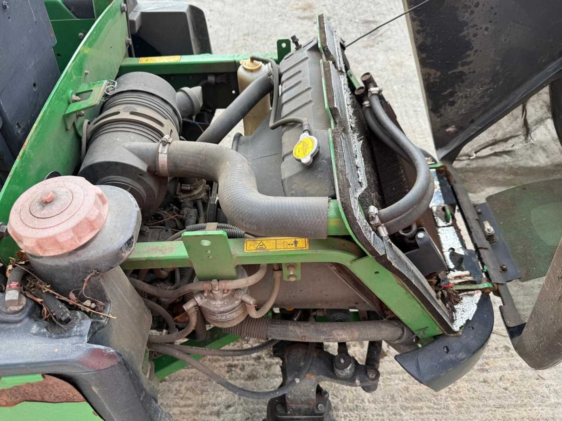 2013 John Deere 1445 Ride On Lawn Mower With flail Head - Image 20 of 21