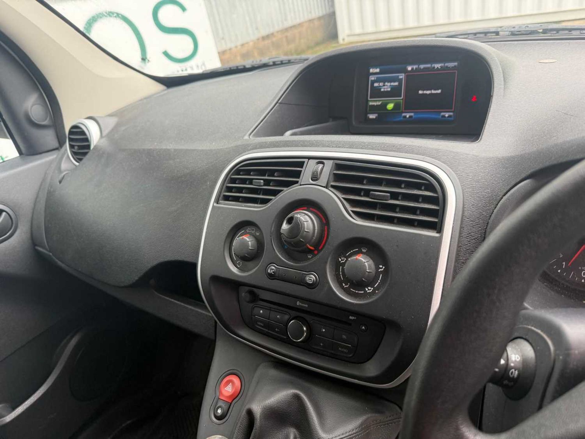2015 Renault Kangoo Van MI 19 DCI, 1.5D 5 Speed, A/C, R-Link Radio, Bluetooth (Reg Docs Available, T - Image 17 of 26