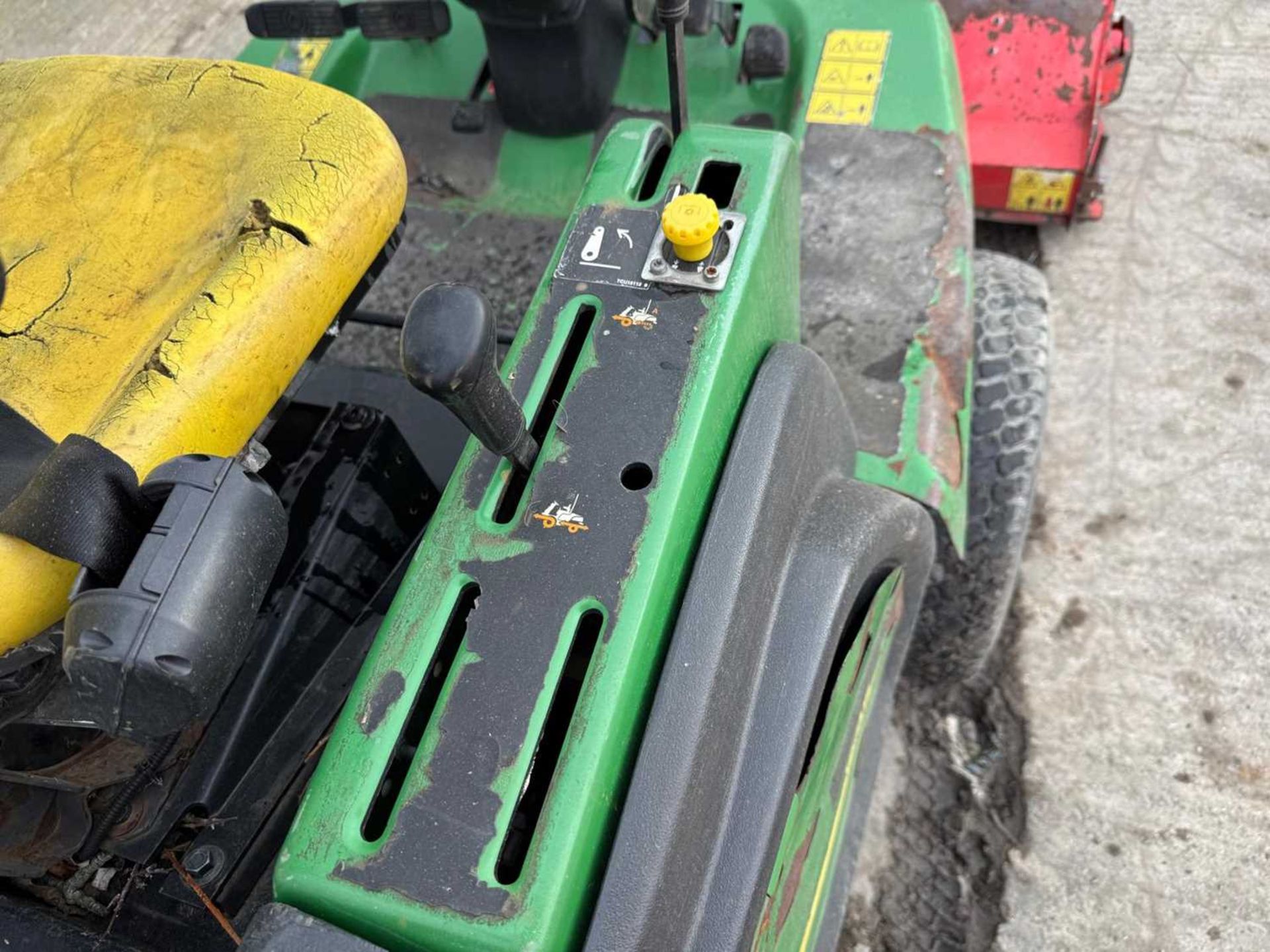 2013 John Deere 1445 Ride On Lawn Mower With flail Head - Image 17 of 21