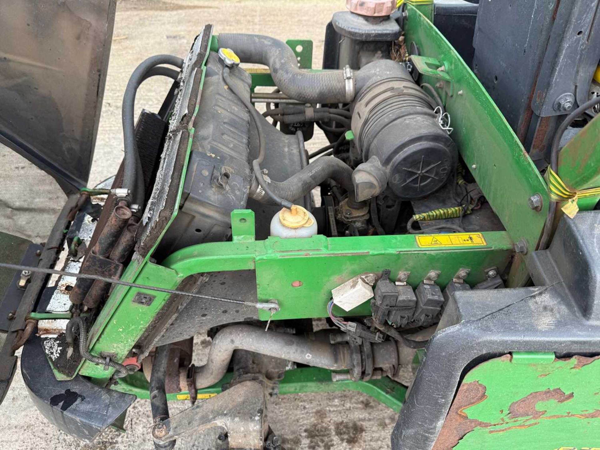 2013 John Deere 1445 Ride On Lawn Mower With flail Head - Image 19 of 21