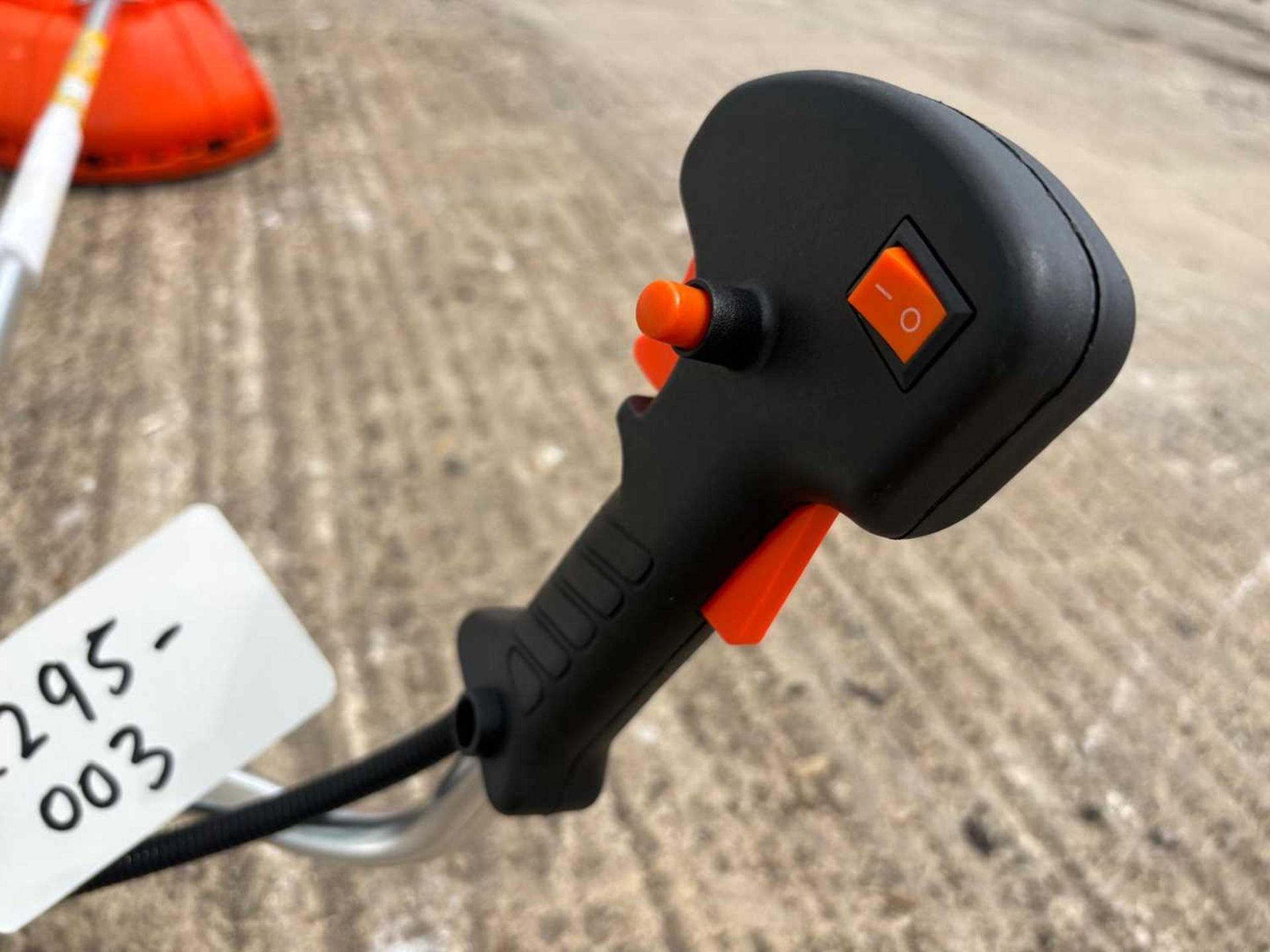 Unused Petrol Engine Brush Cutter With Horn Handle Bars, Blade & Strimmer Head - Image 9 of 9