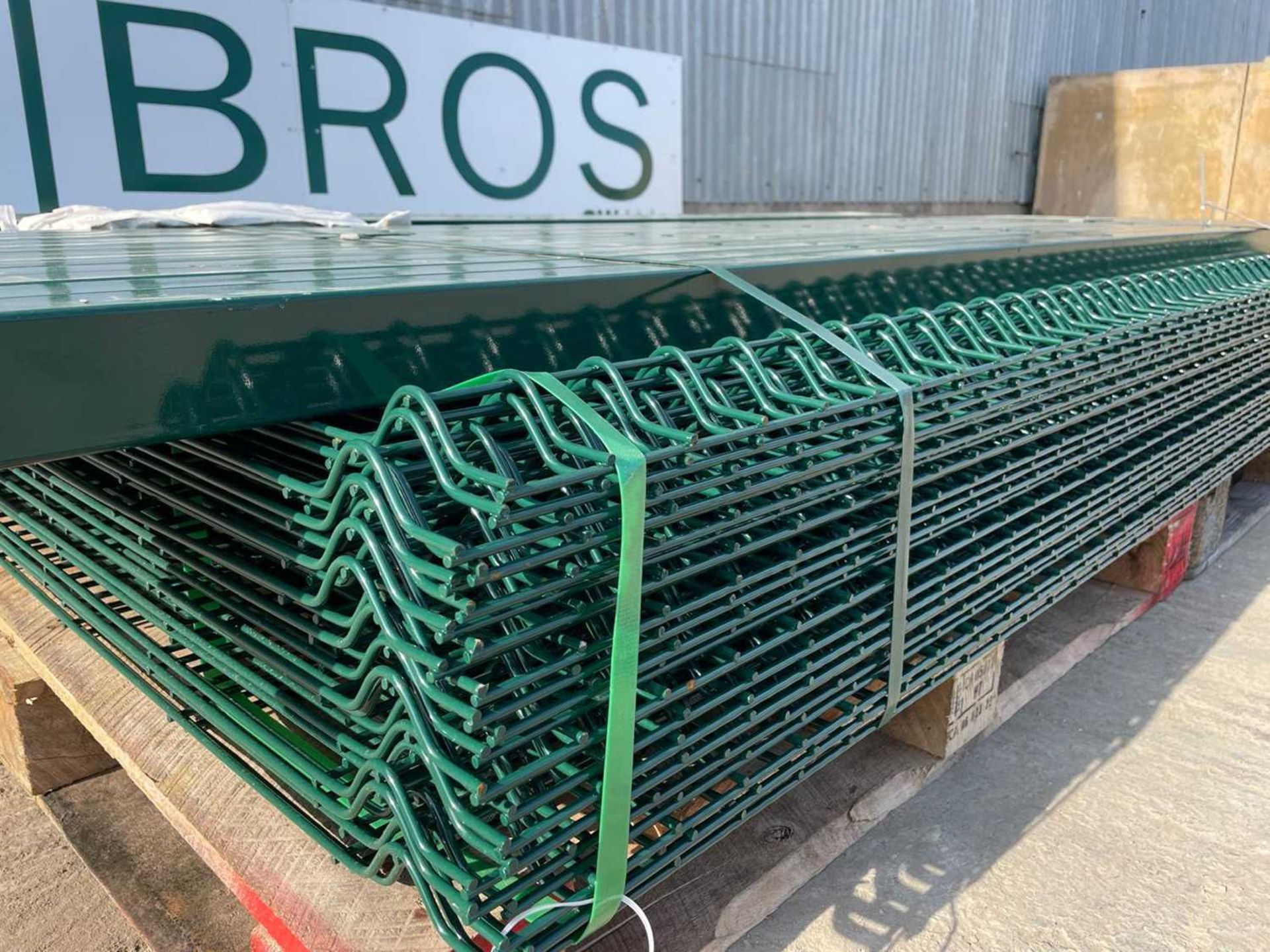 Unused Security Fencing 25 Panels 5mm, 2.4M x 2.2M ,26 ,60mm x 60mm Posts + Fixings (Green) - Image 6 of 7