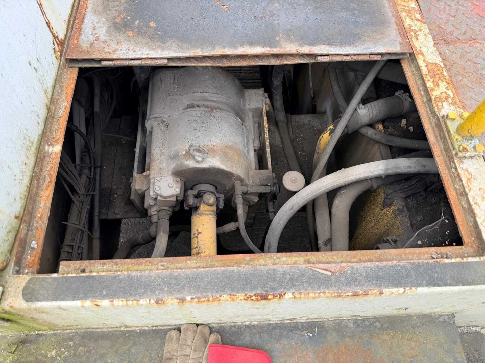Lansing Henley Hermes 40T FLT, Dual Wheels, - Image 21 of 35