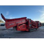 Terex Finlay 883 Tracked 3 Way Split Screener, Steel Apron Feeder, Finger Bar Top Deck With Hydrauli