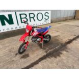 New Apollo Thunder 125cc Motorcross Bike 14" Front 12" Rear Tyres Electric Start, Air Cold , Hydraul