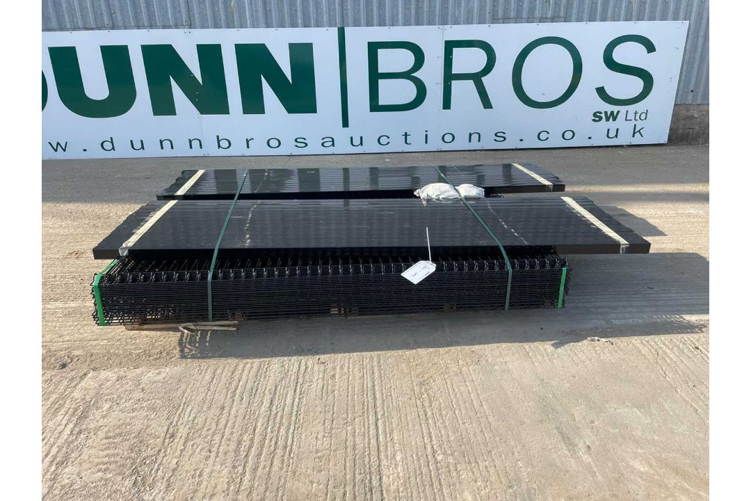 Unused Security Fencing 25 Panels 5mm, 2.4m x 2.2m, 26, 60mm x 60mm Posts & Fixings (Black) - Image 2 of 8