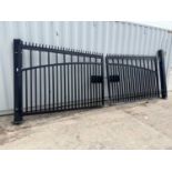 Pair Of Pillar Iron Gates 17Ft x 6Ft Model G17X-P15F