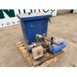 UNRESERVED - 1998 Water Tank & Pump System