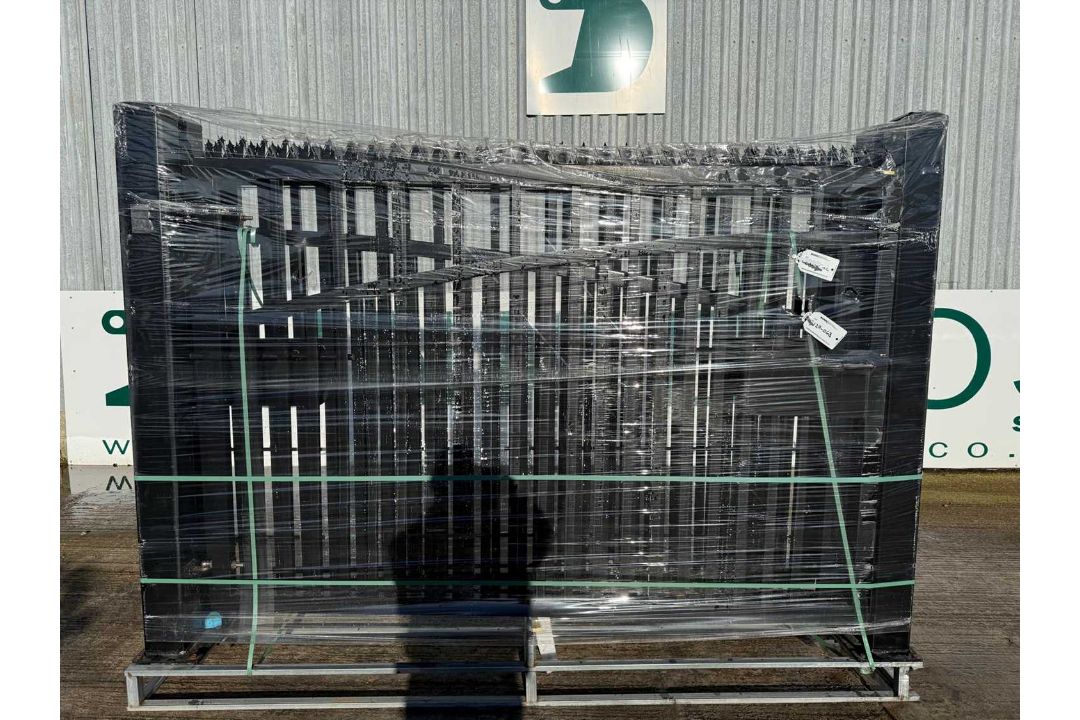 Unused Pair Of Pillar Iron Gates 17` x 6` ModelG17X-P15F - Image 2 of 6
