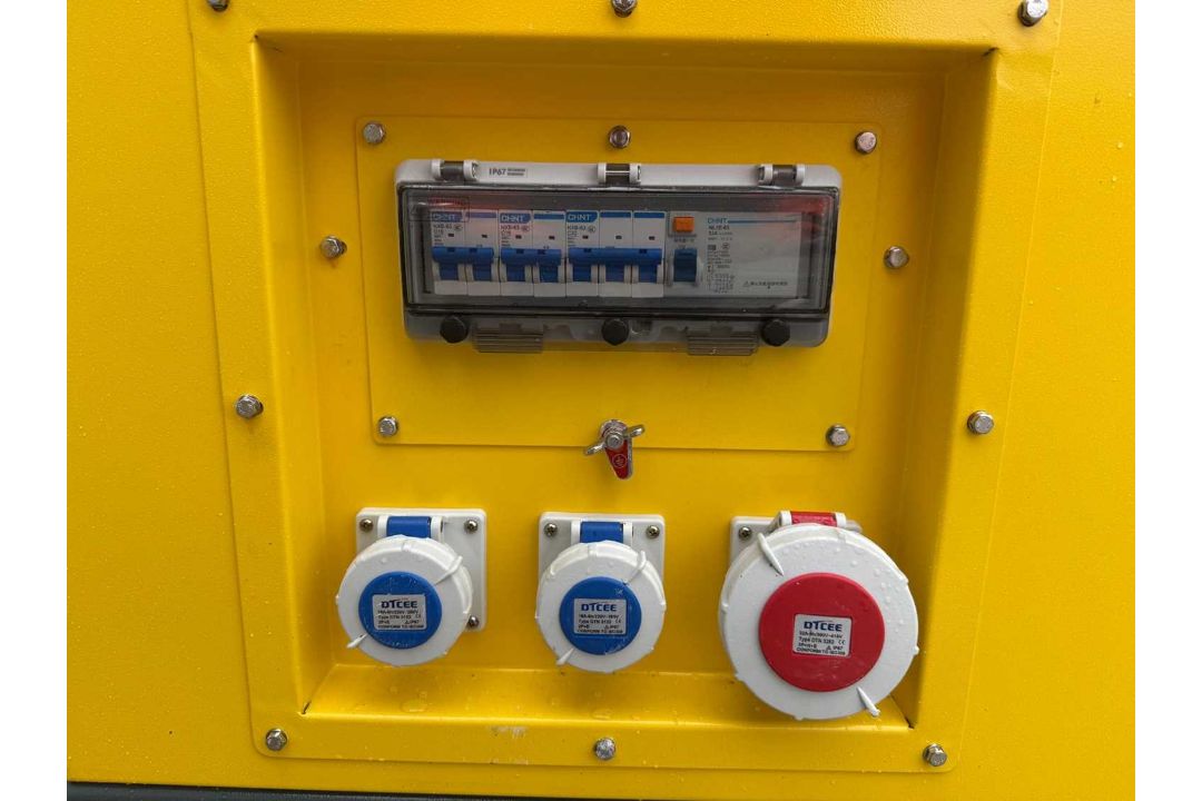 Unused Ashita AG3-50E, 50KVA Silent Generator,3 Phase, 4 Cylinder Engine. - Image 7 of 11