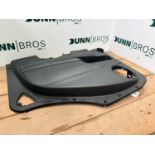 UNRESERVED - IVECO Lorry Inner Door Panel