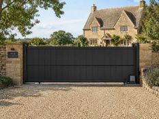 Unused PD26M 26Ft x 6.5Ft Counter Leaver Electrical Gate With Motor & 5 Fobs