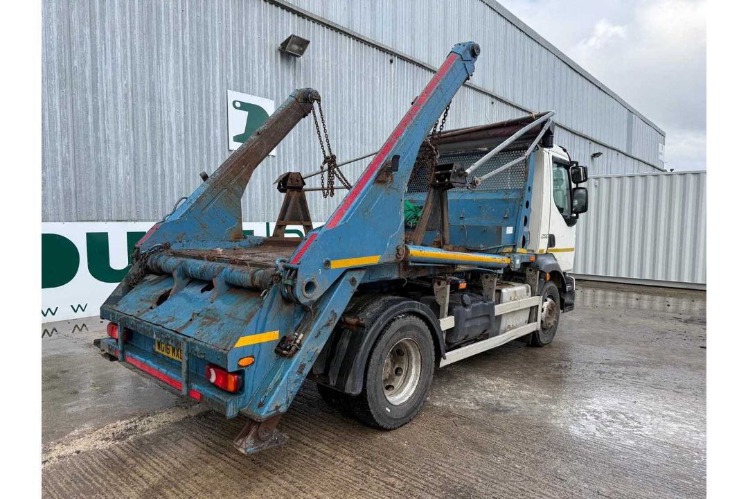 2016 , 15T Volvo FL 250 Skip Lorry, Manual Gear Box, A/C, Roll Over Sheet ( Reg Docs Available. Test - Image 5 of 26