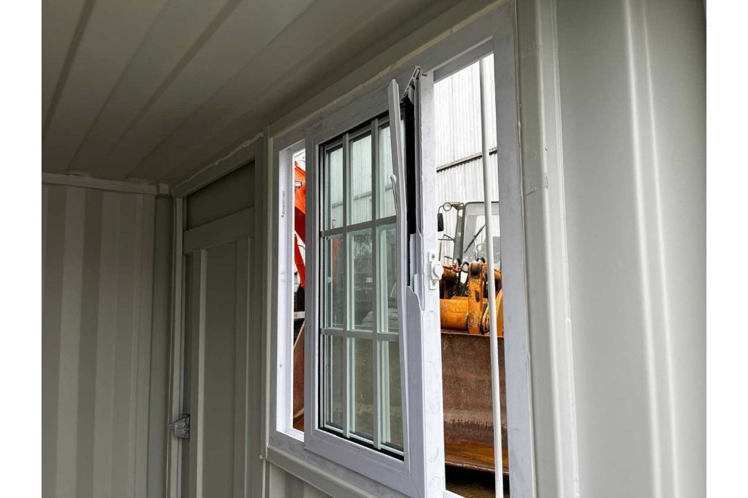 Unused 7ft Container with Window & Side Door - Image 8 of 9